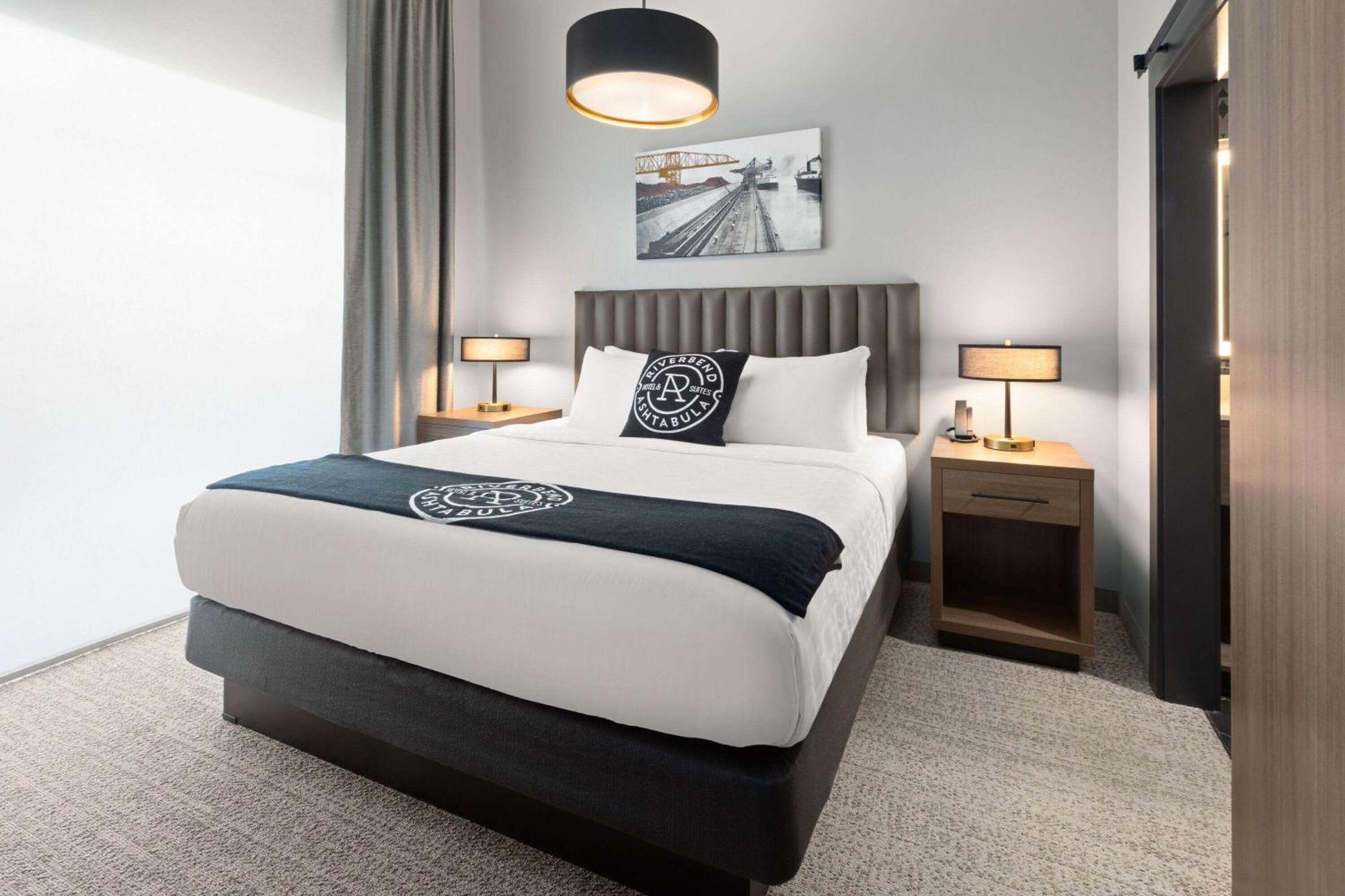 Riverbend Hotel And Suites, Trademark Collection By Wyndham アシュタビューラ エクステリア 写真